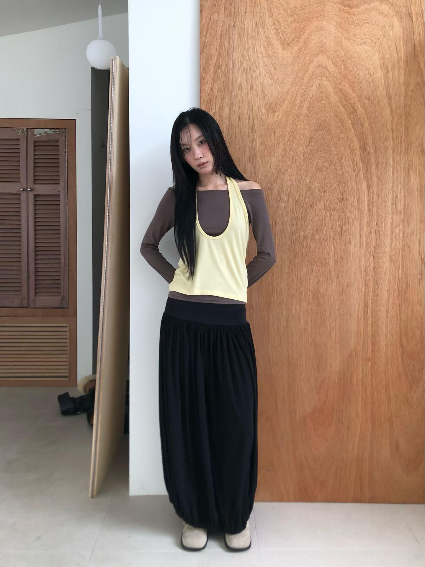 掛脖背心+一字領上衣兩件組